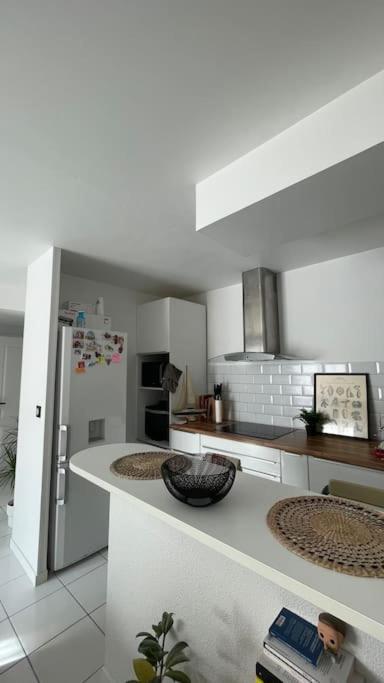 Appartement De Luca Saint-Andre-de-Cubzac Exterior photo